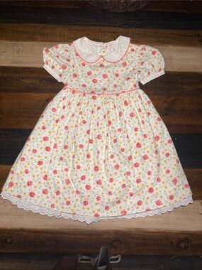 Jillian’s Closet Classic White Floral Collar Kids Dress
